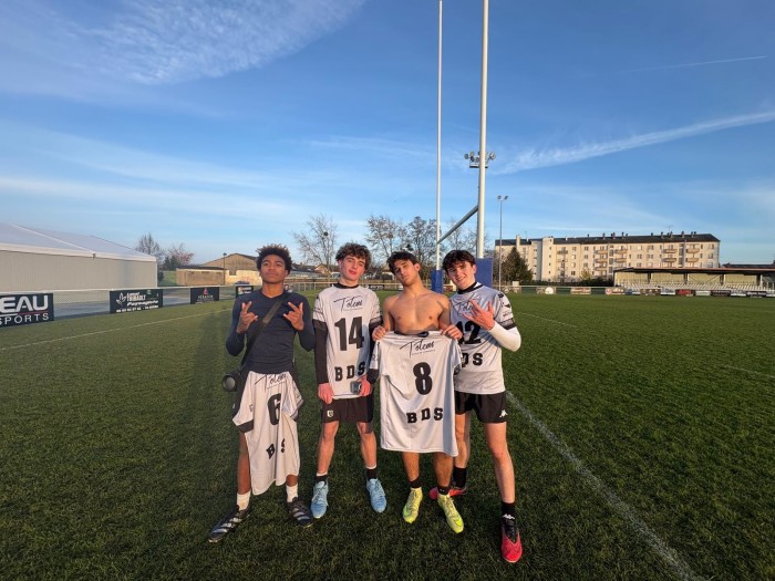 Maillot_pole_jeunes_ea1cd86d-4fcc-4d63-b2ac-e39fcbcabc7e